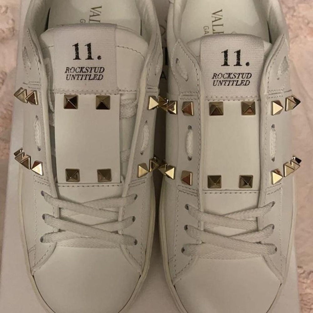 Valentino Rockstud Sneakers